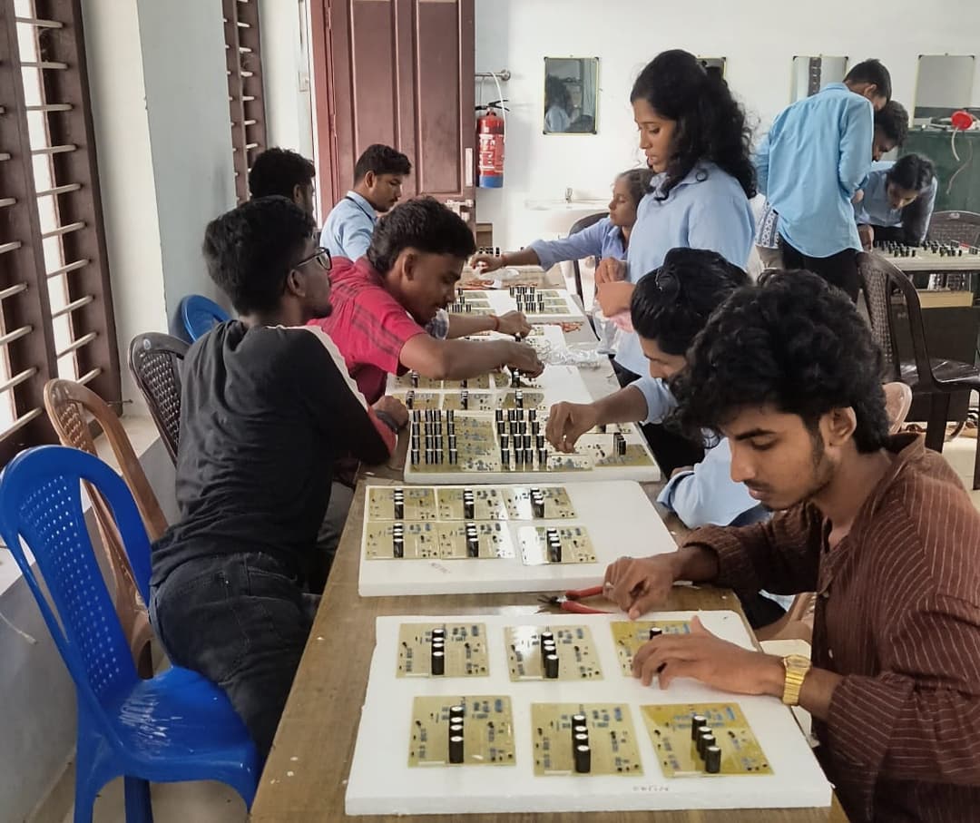 Inverter Assembling by Students @ Electronics Manufacturing IOC
